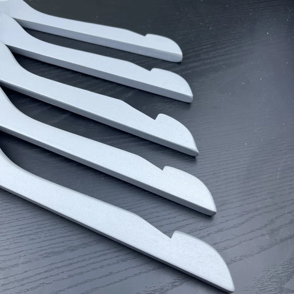 Columbia Sportswear Company Wooden Clothes Hangers Gray‎ Set of 5